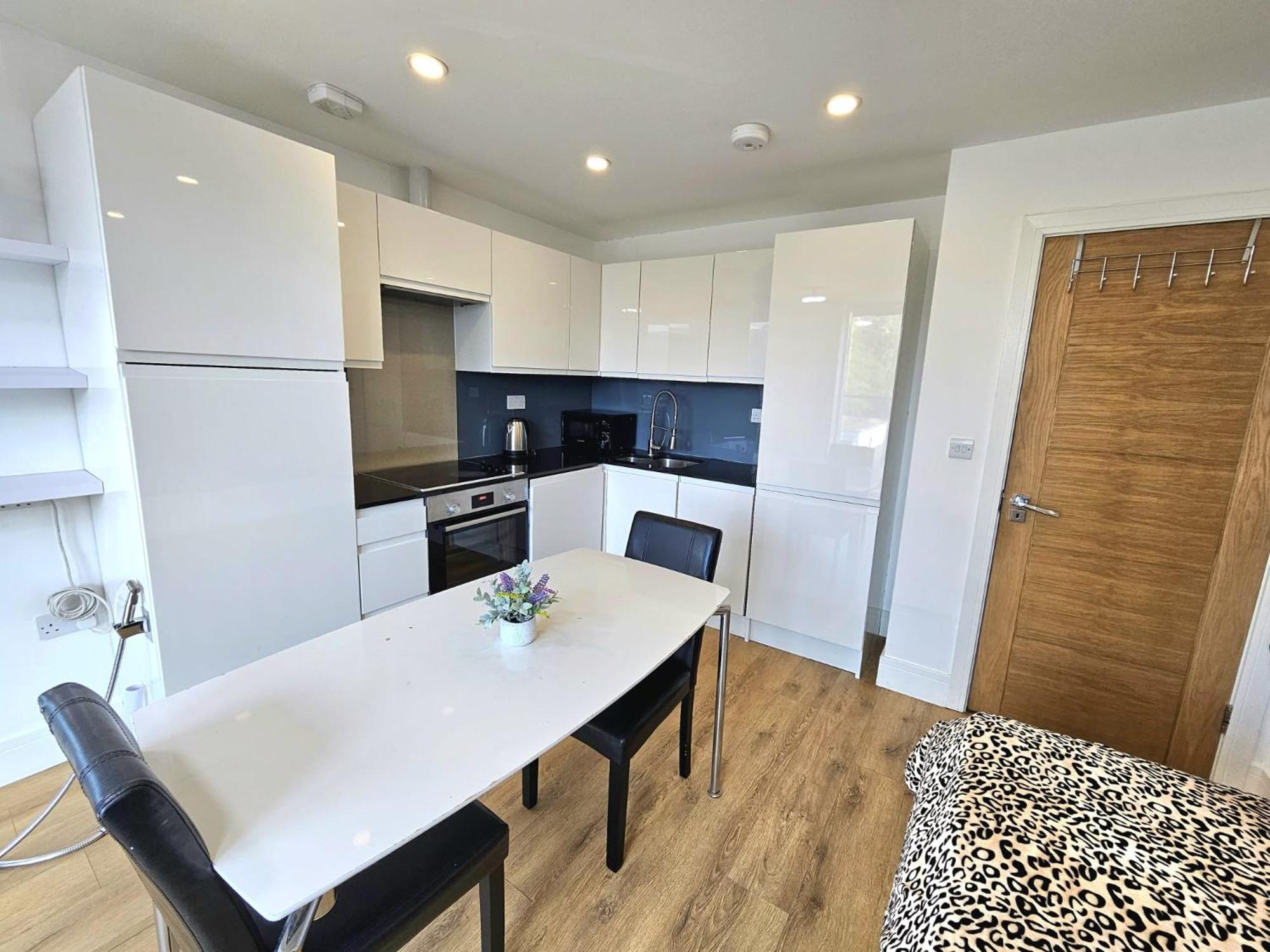 Homestay Chantelle London